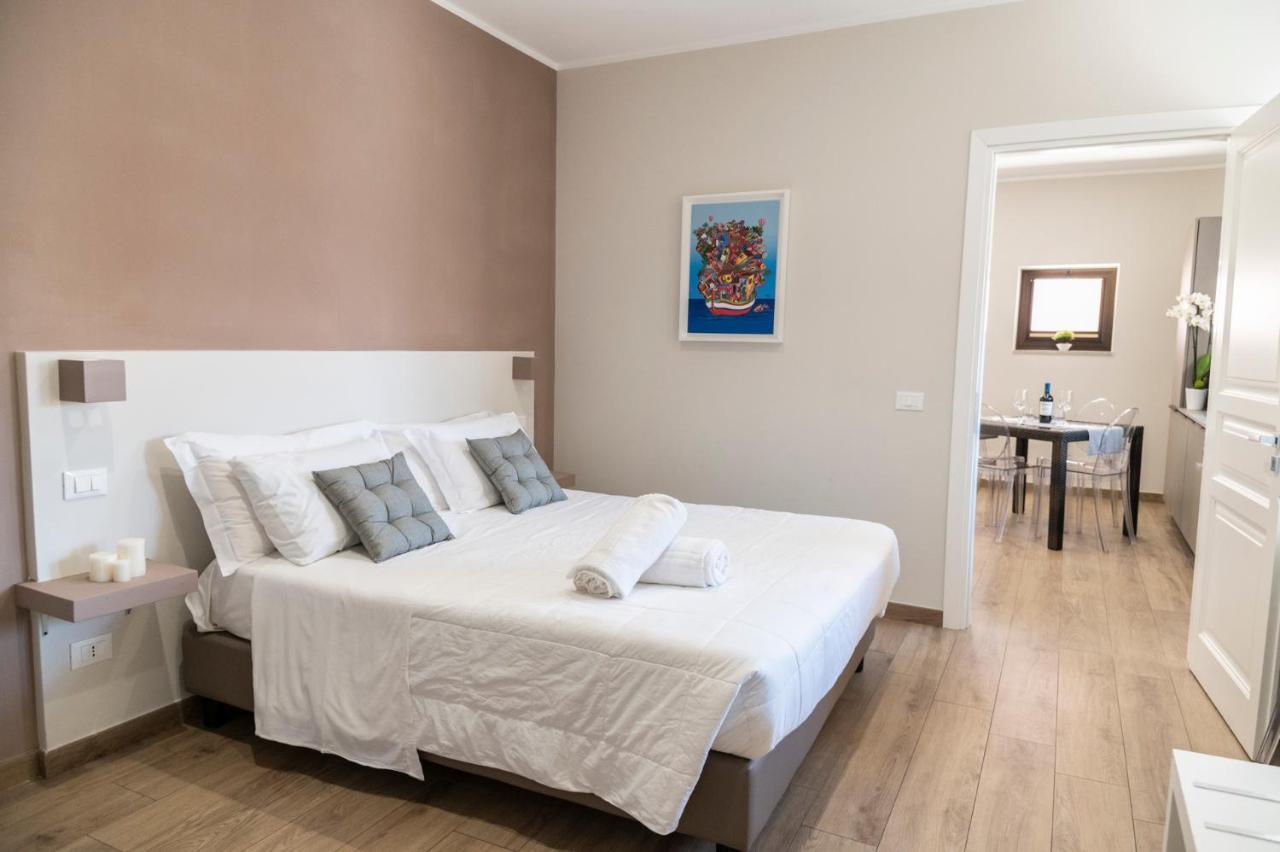 Ruggero Settimo - Room & Suite Palermo Luaran gambar