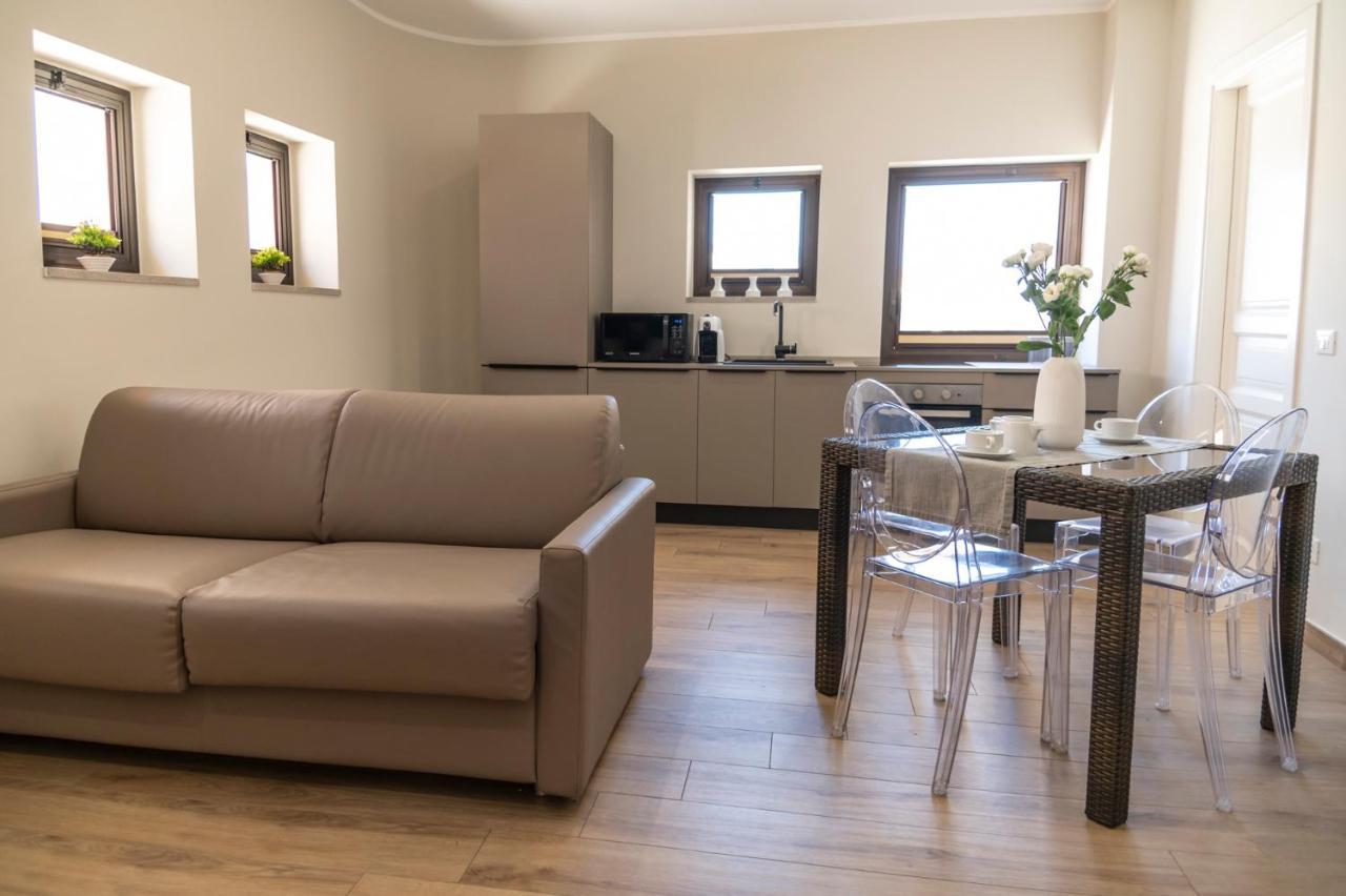 Ruggero Settimo - Room & Suite Palermo Luaran gambar